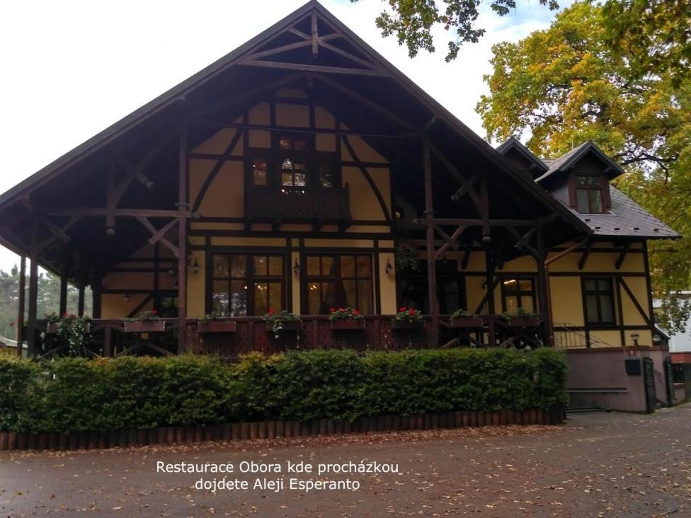 Homestay Poděbrady Exteriör bild